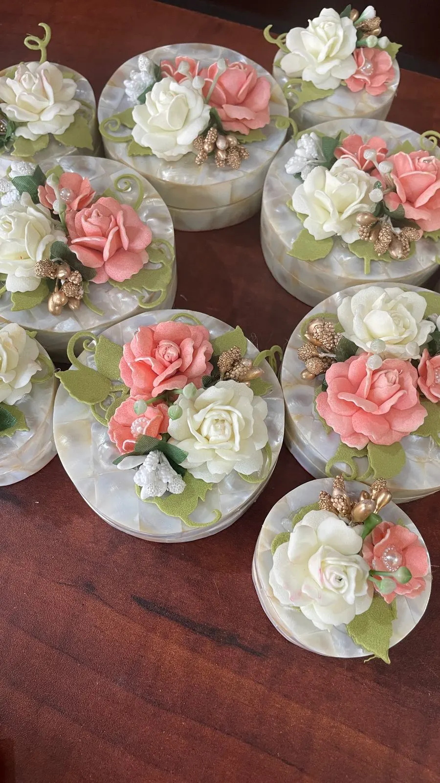 Round MOP Coin Boxes (Pack of 4 pcs)